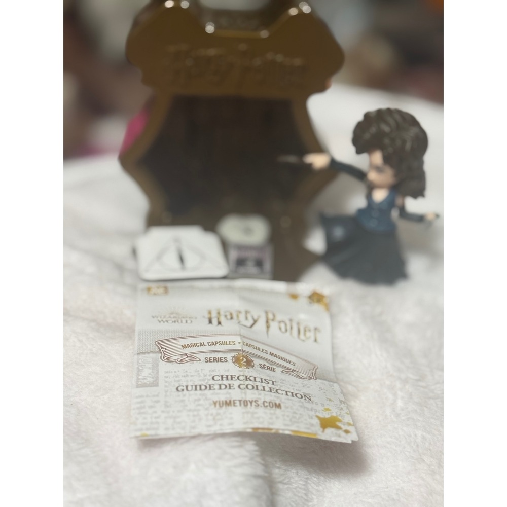 Harry Potter‎ Magical Capsules Series 2 Bellatrix Lestrange Figure YuMe Toys